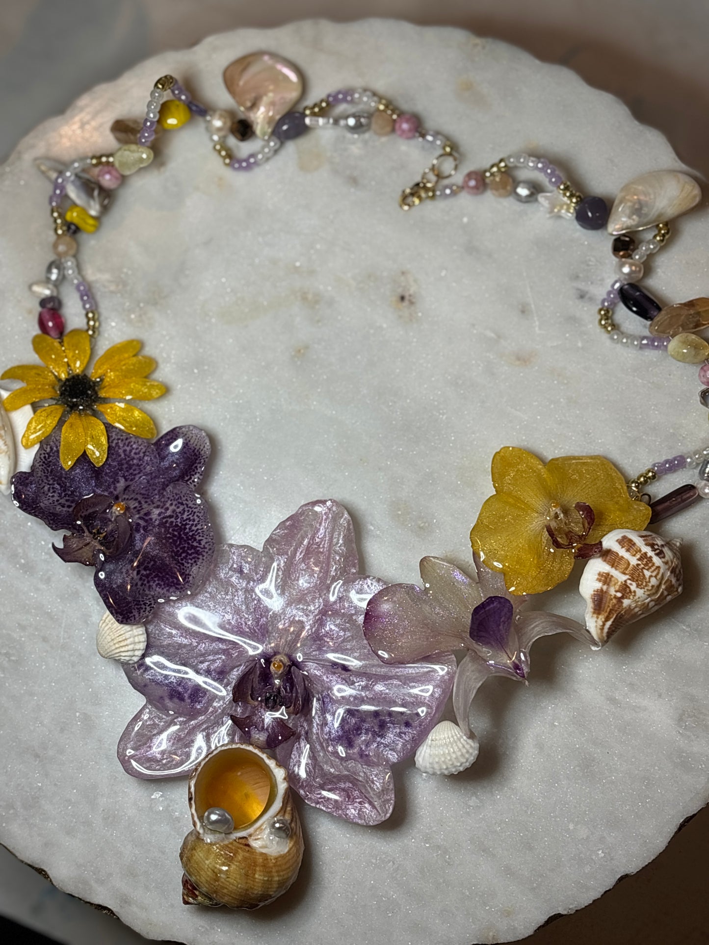 Maximalist collar 🌿🌸🐚