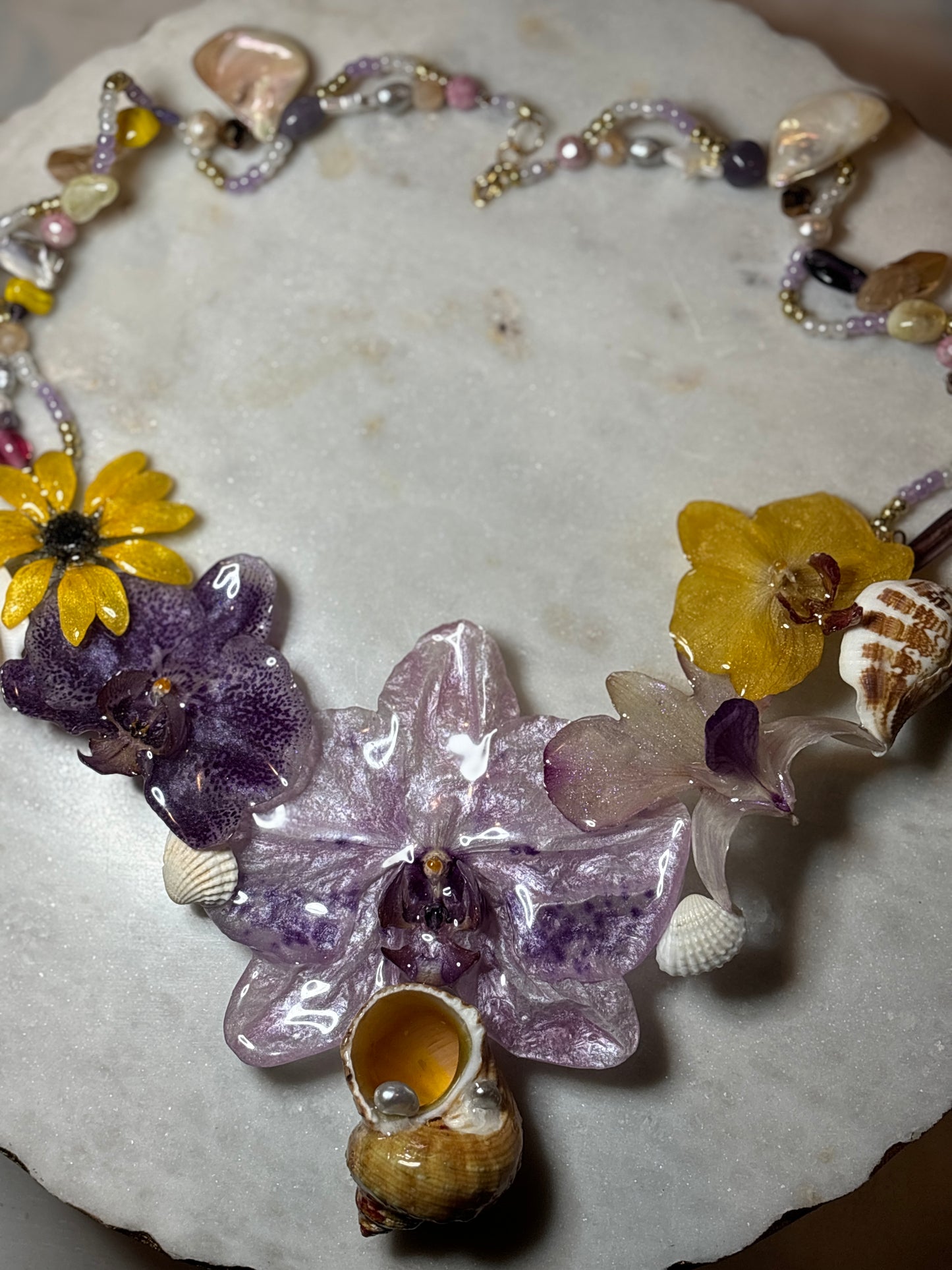 Maximalist collar 🌿🌸🐚