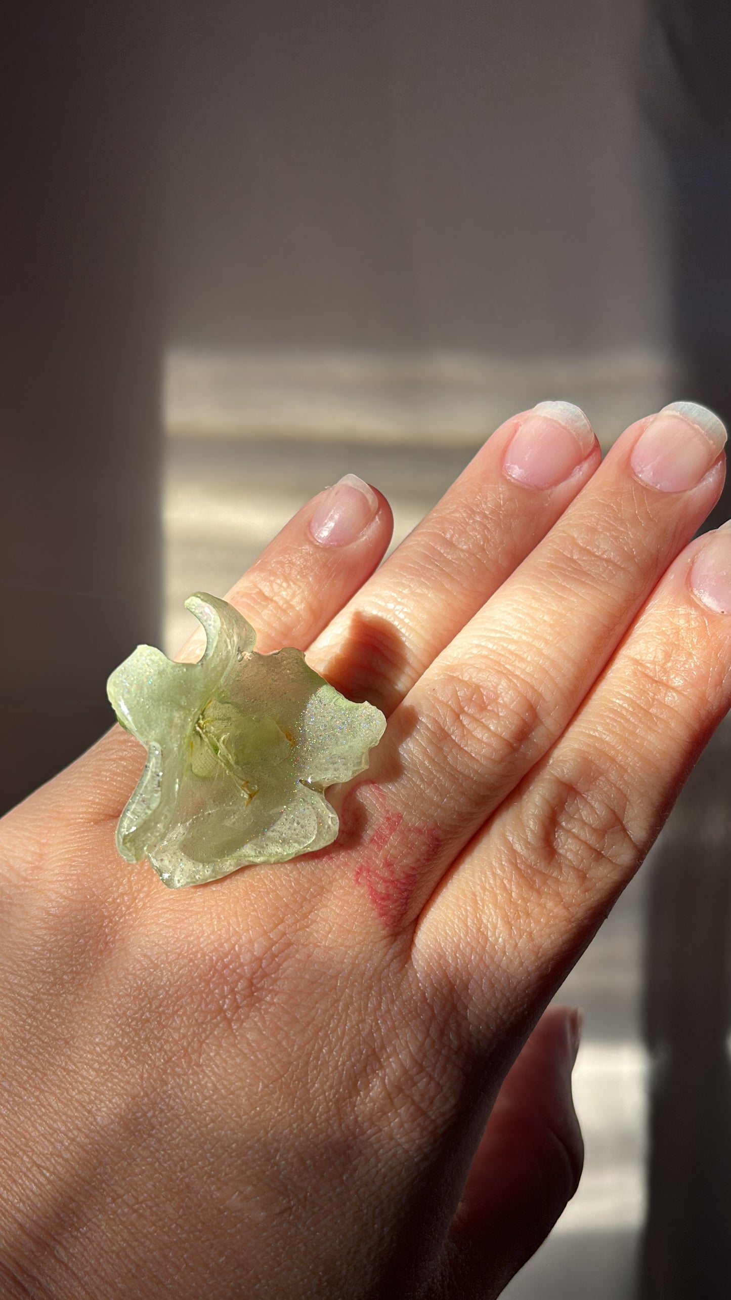 White Snapdragon Ring ✨