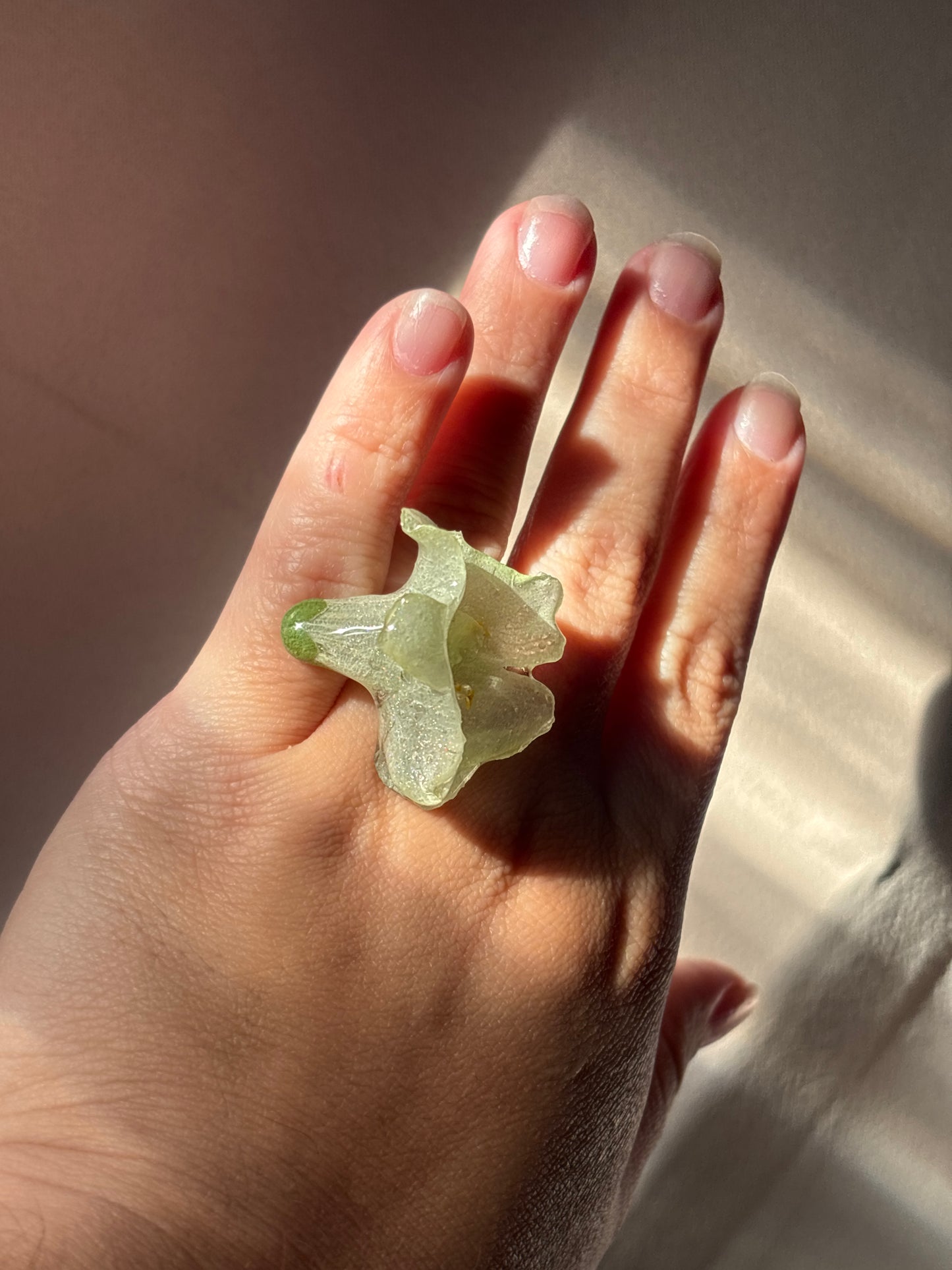 White Snapdragon Ring ✨